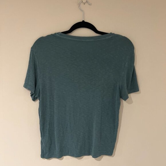 American Eagle Cropped Classic T-Shirt - Medium in Sage Green - Picture 2 of 3